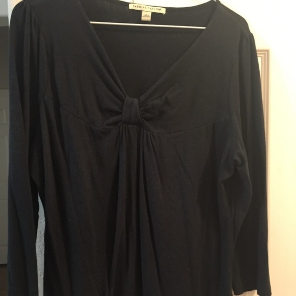 Carolyn Taylor black V neck 3/4 sleeve top L